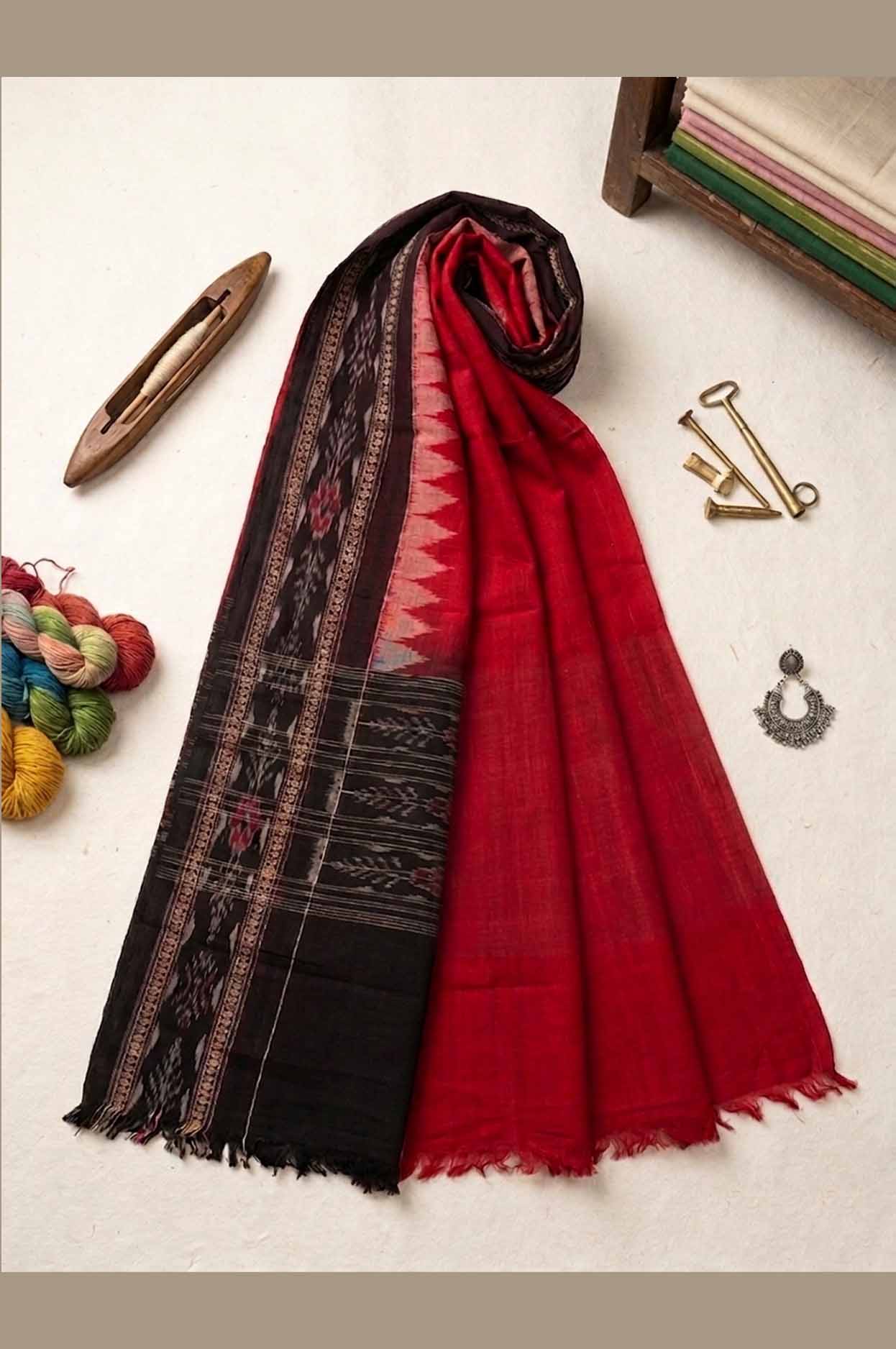 Authentic Sambalpuri Bandha (Ikat) Handloom Dupatta – Red & Black Traditional Design